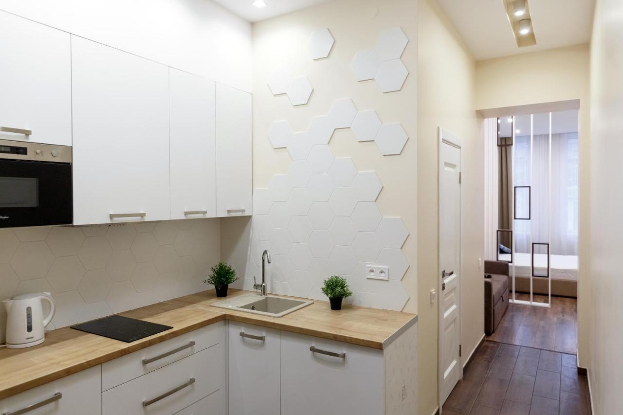 Charming Apartment In The City Center Lviv Extérieur photo